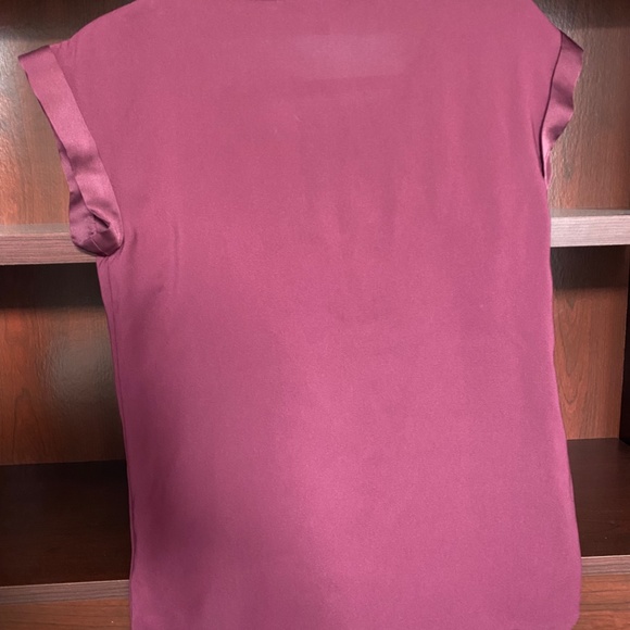 EXPRESS Burgundy Short Sleeve Blouse - Picture 3 of 3